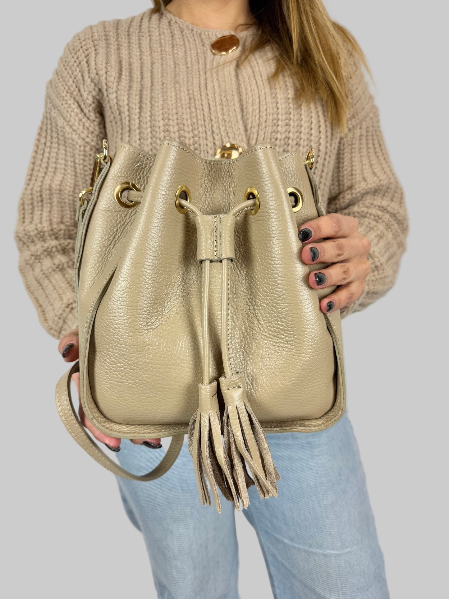 Mala Bucket Pele