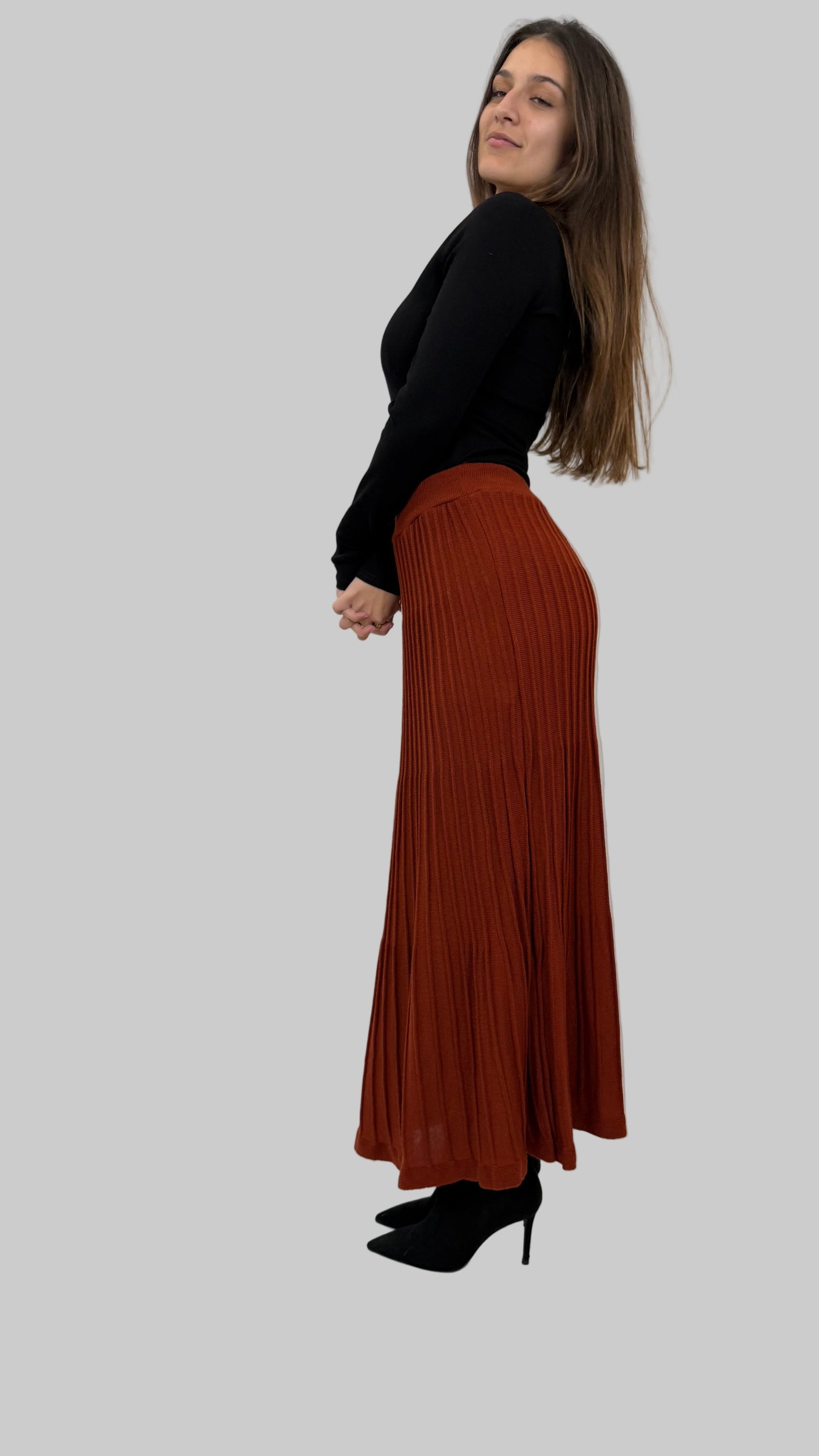 Saia de malha midi